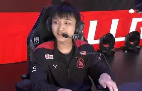 C7-阿贾克斯后防连续零封，榜首雨后春笋般崛起的简单介绍