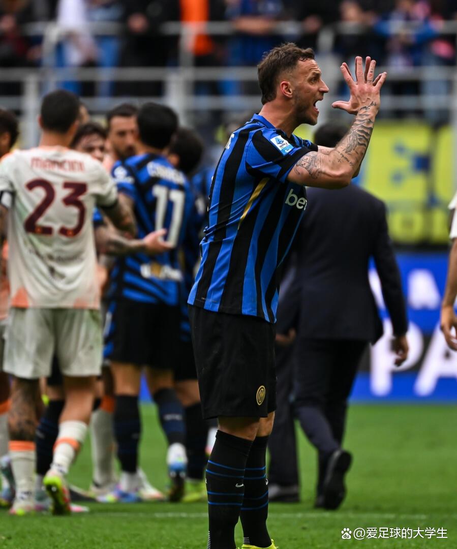 C7娱乐下载官网-关于国际米兰-负于那不勒斯，欧冠希望渺茫的信息