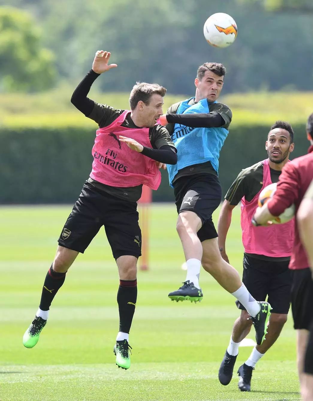 亚眠球迷疑似遭遇烦心事，俱乐部发声明的简单介绍